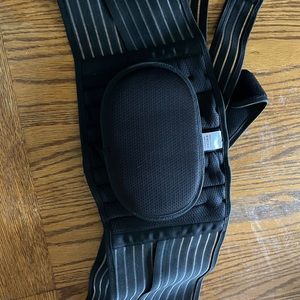 Maternity belt. Used like new.